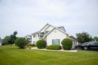 156 Pheasant Run Unit D-4, Johnson Creek, WI 53038