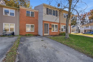 3712 Bancroft Dr, Virginia Beach, VA 23452