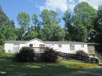 169 Mount Pleasant Rd, Willow Spring, NC 27592