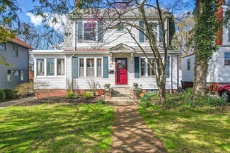 90 Brevoort Rd, Columbus, OH 43214