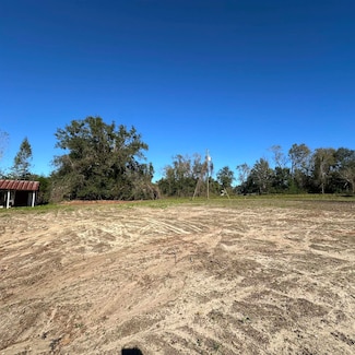 14594 Mahan Dr, Tallahassee, FL 32309