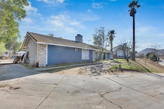 10856 Valley Dr, Riverside, CA 92505