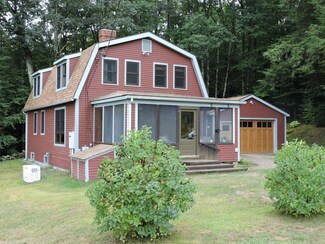 42 Chipmunk Falls Rd, Weare, NH 03281
