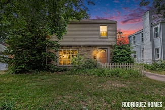 1132 Edna St SE, Grand Rapids, MI 49507
