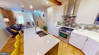 306 S Exeter St, Baltimore, MD 21202
