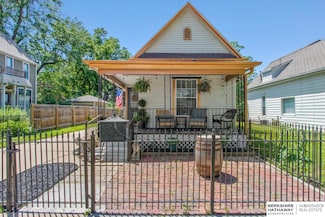 1725 Euclid Ave, Lincoln, NE 68502