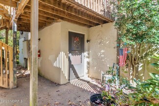 607 Pine Ridge Place Unit 607, Raleigh, NC 27609