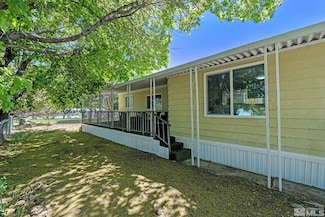 1279 Kingslane Ct, Gardnerville, NV 89410