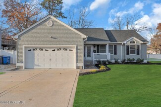 144 Wave Rd, Manahawkin, NJ 08050