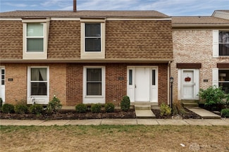 1426 Long Island Ct, Beavercreek, OH 45434