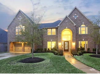 16107 Finnigans Cir, Houston, TX 77044