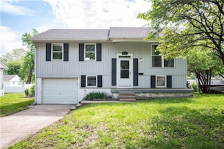 827 N Choctaw Ave, Independence, MO 64056