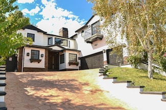 5235 San Feliciano Dr, Woodland Hills, CA 91364