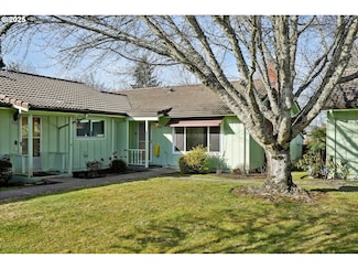 12325 SE Main St, Portland, OR 97233