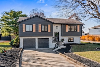 1940 Nantucket Dr, Cicero, IN 46034