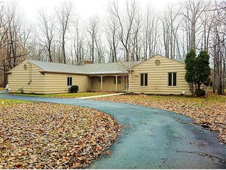 4039 Brainard Rd, Beachwood, OH 44122