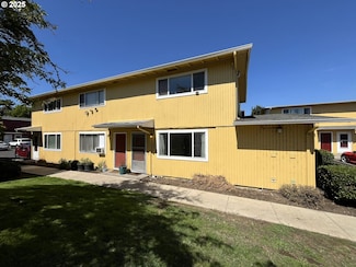 1682 Hayes St Unit C, Eugene, OR 97402