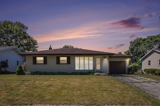 3996 Papalardo St, Sawyer, MI 49125