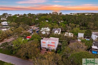 1111 Laurel Ave, Tybee Island, GA 31328