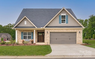 2707 Cottage Hill Ln, Winston Salem, NC 27106