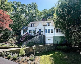 62 Briary Rd, Dobbs Ferry, NY 10522