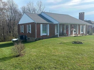 211 Kimberly Ln, Kingwood, WV 26537