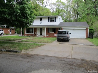 7140 Ridgedale Ln, Lambertville, MI 48144