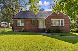 2220 Rodgers St, Chesapeake, VA 23324