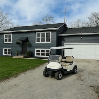 N3413 Queen Rd, Lake Geneva, WI 53147