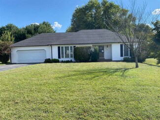 263 Veterans Ave, Bowling Green, KY 42104