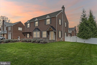 200 Fairview Rd, Springfield, PA 19064