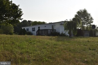 6317 Hager Rd, Greencastle, PA 17225
