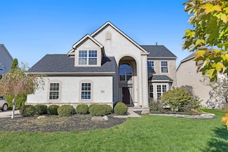 5042 Silver Woods Ln, Dublin, OH 43016