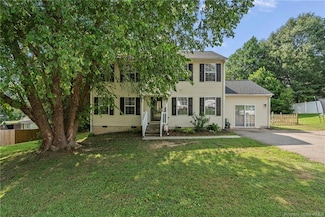 7665 Thacher Dr, Toano, VA 23168