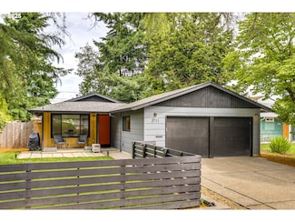 3711 N Alaska Place, Portland, OR 97217