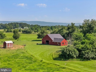 589 Bellevue Ln, Boyce, VA 22620