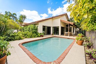 7770 Villa Nova Dr, Boca Raton, FL 33433