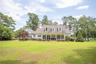 454 Fox Meadow Ln, Thomasville, GA 31757