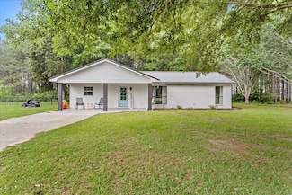 107 Evergreen Church Rd, Seminary, MS 39479