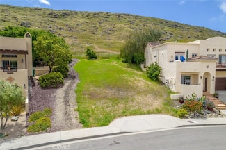 489 Bluerock Dr, San Luis Obispo, CA 93401
