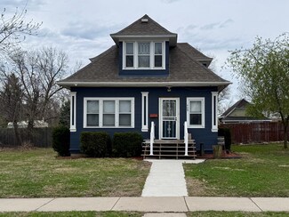 408 Park St S, Fairfax, MN 55332