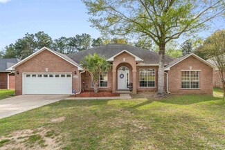 1647 Condor Dr, Cantonment, FL 32533