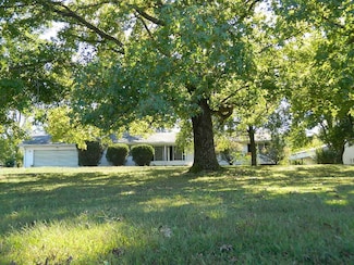 2284 County Road 620, Fairfield, IL 62837