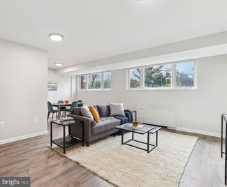 2400 41st St NW Unit 104, Washington, DC 20007