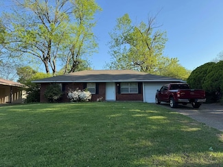 5136 Rolling Fields Dr, Memphis, TN 38134