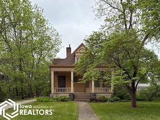 502 E Burlington Ave, Fairfield, IA 52556