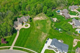 735 Chancellor Dr SW, Grandville, MI 49418