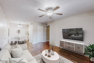 4859 Cedar Springs Rd Unit 231F, Dallas, TX 75219