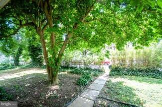 237 Clifton Ave, Sharon Hill, PA 19079