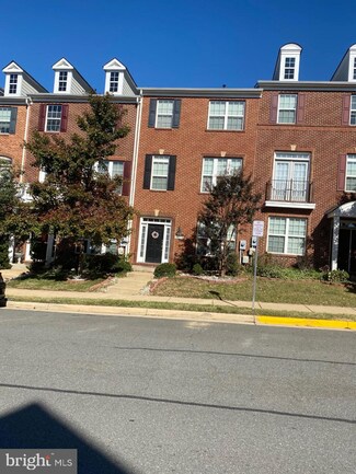 42756 Hay Rd, Ashburn, VA 20147